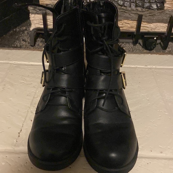 Soda heeled boots 👢 womens 8.5 - Picture 3 of 3